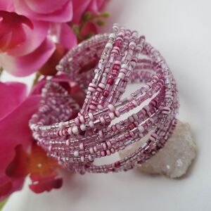 Crystal‎ pink seed beaded celtic twist bracelet cuff barbiecore B0717